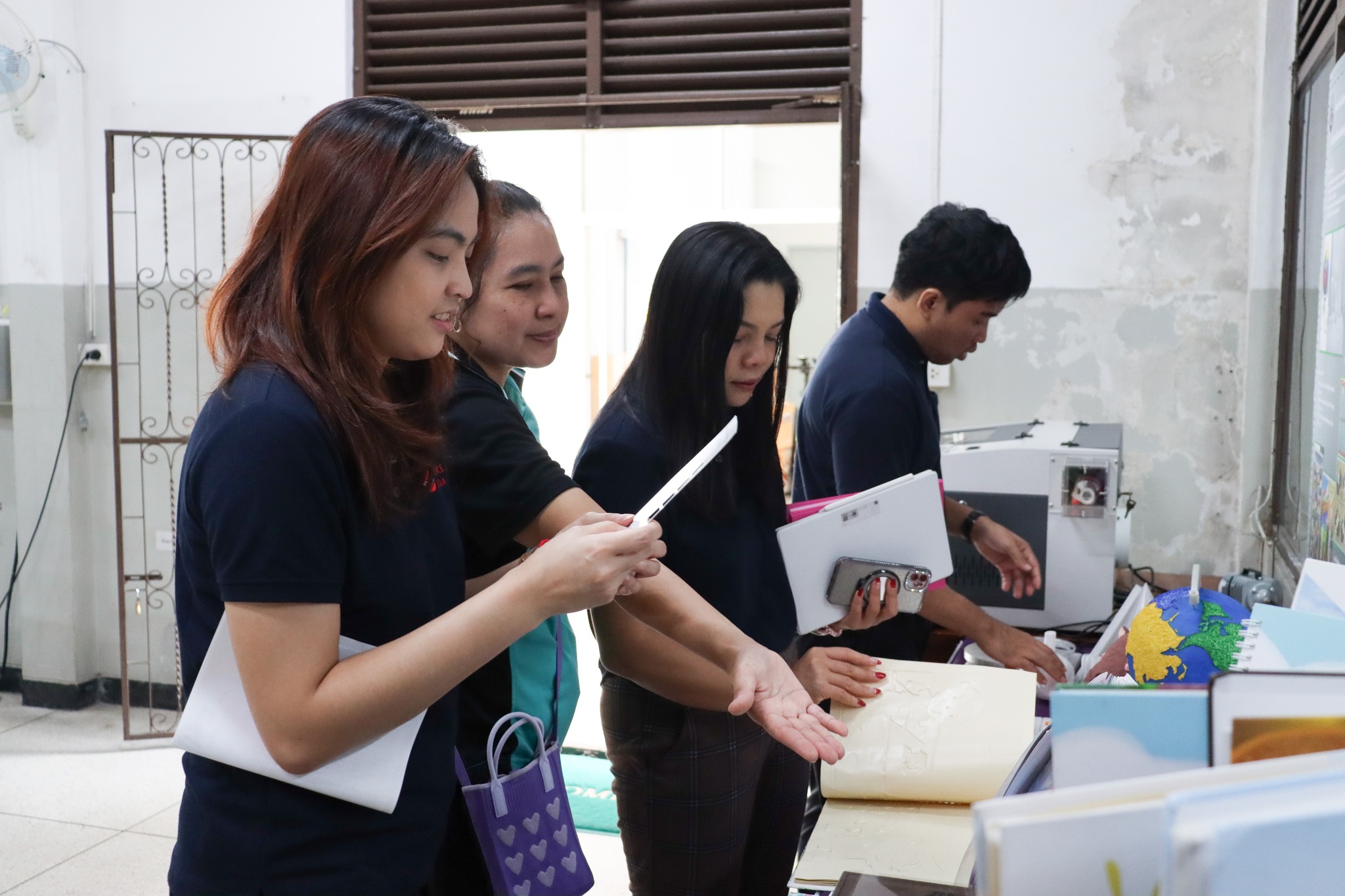 สื่ออักษรเบรลล์ สำหรับ ผู้พิการทางสายตา