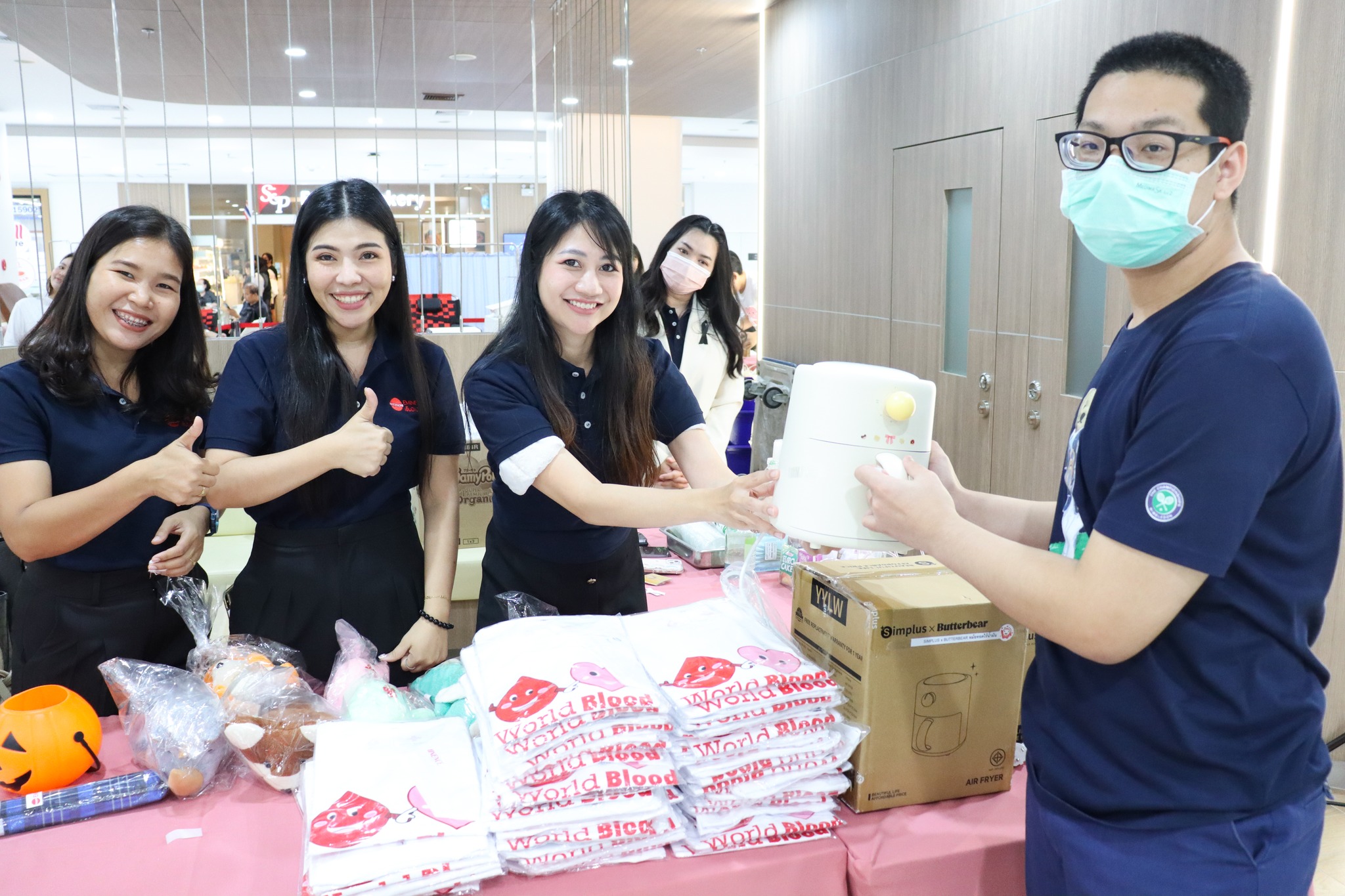 เอ็มมีเน้นซ์ รวมพลังทำความดีรับฮาโลวีน จัดกิจกรรม CSR บริจาคโลหิต ณ โรงพยาบาลราชวิถี
