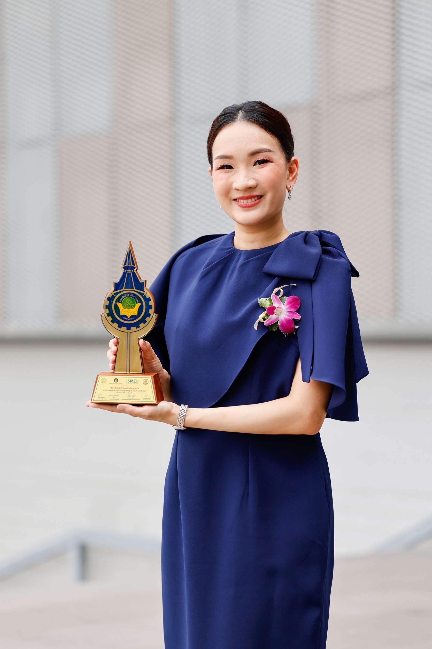 รางวัลแห่งความภูมิใจ “เอ็มมีเน้นซ์” คว้ารางวัลชนะเลิศธรรมาภิบาลดีเด่น ด้านการปฏิบัติต่อผู้บริโภค ประจำปี 2567